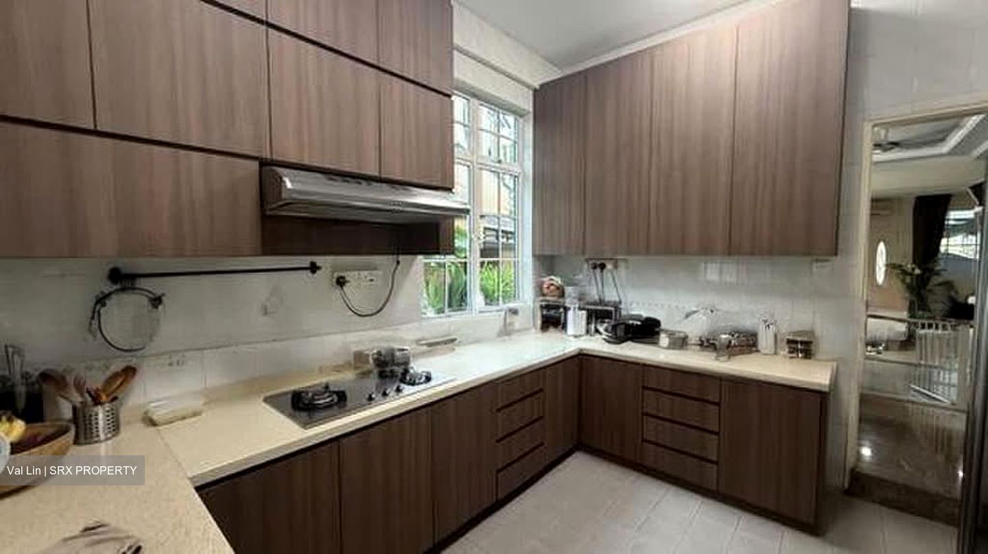Kew Crescent (D16), Semi-Detached #585373411